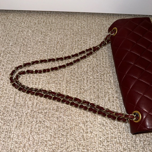 CHANEL Classic Matelasse Lambskin Leather Flap Bag Bordeaux Burgundy - Picture 9 of 11